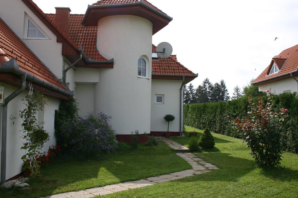 Doina Apartman 잘라카로쉬 외부 사진